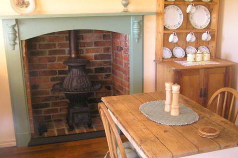 Valleyfield Cottage - Accommodation Port Hedland 1