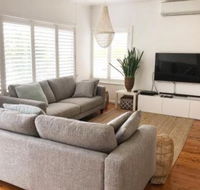 The Seaside Beachhouse Mollymook - Accommodation Port Hedland