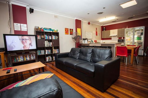 Manly Harbour Backpackers - Accommodation Port Hedland 7
