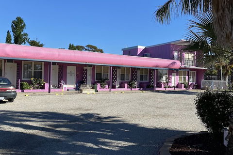 Paddle Steamer Motel - Accommodation Port Hedland 5