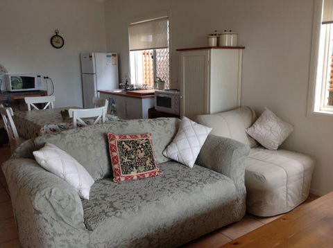 The Friendly Chat Bed & Breakfast - Accommodation Port Hedland 6