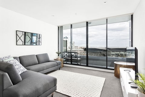 Waterfront Melbourne Apartments - Accommodation Port Hedland 4