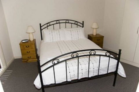 Cliff House Beachfront Villas - Accommodation Port Hedland 3