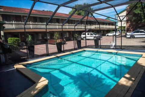 Garden City Motor Inn Mt Gravatt - Accommodation Port Hedland 1