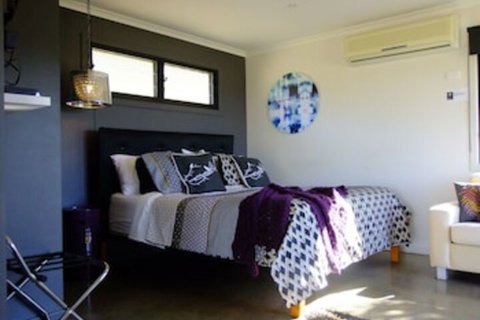 Deshons Retreat - Accommodation Port Hedland 0