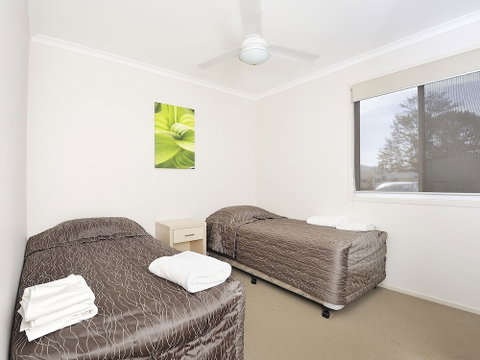 NRMA Lake Somerset Holiday Park - Accommodation Port Hedland 2