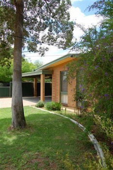 Aarinda Holiday Apartments - Accommodation Port Hedland 6