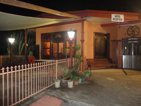A Railway Lodge - Accommodation Port Hedland 0