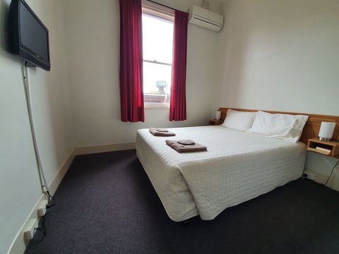 Empire Hotel Goulburn - Accommodation Port Hedland 2