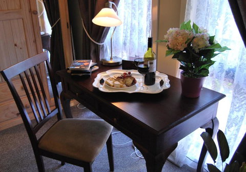 Cutmore Cottages Meurants Manor - Accommodation Port Hedland 1