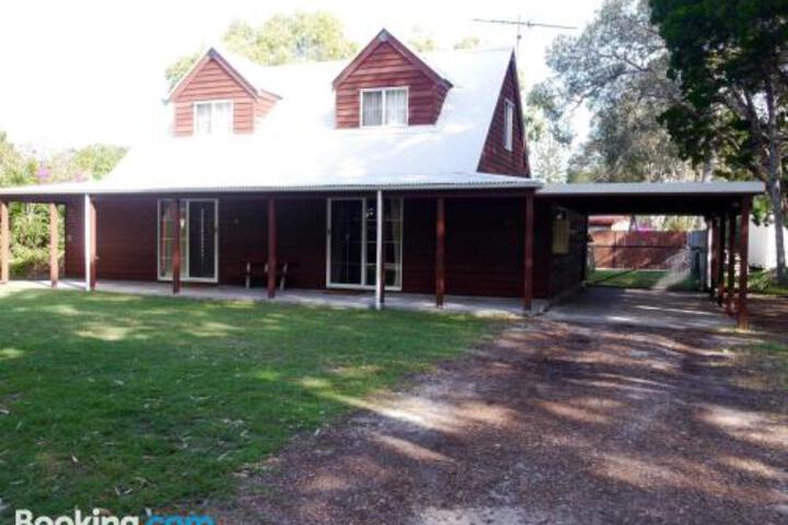 Amity Point QLD Accommodation Port Hedland