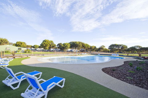 BIG4 Breeze Holiday Park â€“ Port Hughes - Accommodation Port Hedland 1