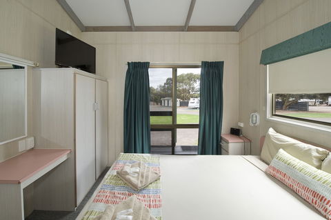 BIG4 Breeze Holiday Park â€“ Port Hughes - Accommodation Port Hedland 4