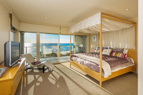 Adelaide Luxury Beach House - Accommodation Port Hedland 7