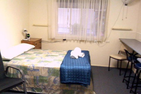 Affordable Gold City Motel - Accommodation Port Hedland 2