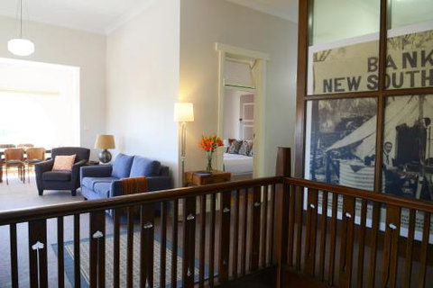 The Bank B & B West Wyalong - Accommodation Port Hedland 2