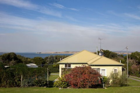 Lady Barron Holiday Home - Accommodation Port Hedland 0