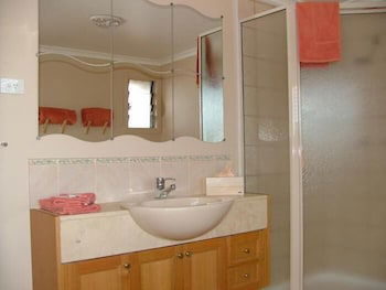 Hillview Cottages - Accommodation Port Hedland 4