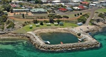 Kangaroo Island Seaview Motel - Accommodation Port Hedland 2