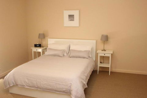The Lighthouse Beachfront Accommodation - Accommodation Port Hedland 5