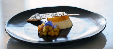 Q Dining - Accommodation Port Hedland 12