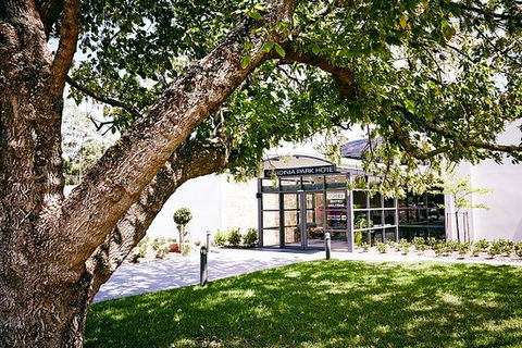 Cardinia Park Hotel - Accommodation Port Hedland 0