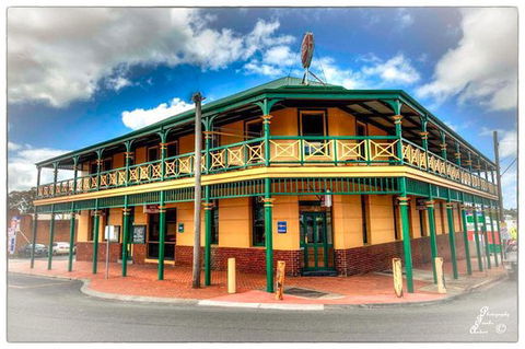 Austral Hotel - Restaurant - Accommodation Port Hedland 0