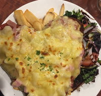 Halls Gap Tavern