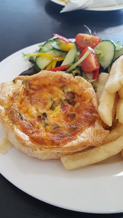 Oliver's Diner - Accommodation Port Hedland 0