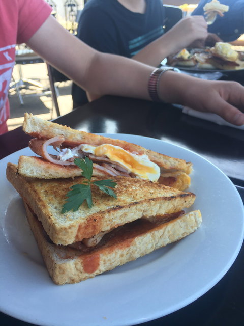 Deloraine Deli - Accommodation Port Hedland 6