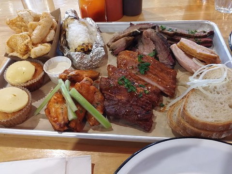 Old Faithful Bar & BBQ - Accommodation Port Hedland 0