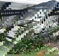Three Donkeys Wholefood Cafe - Accommodation Port Hedland