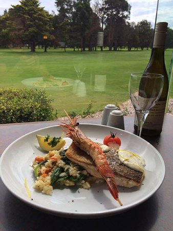 ClubCatalina Country Club - Accommodation Port Hedland 0