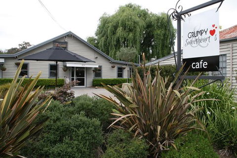 Grumpy & Sweetheart's - Accommodation Port Hedland 0