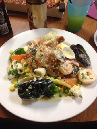 Kelly's Pub Toc - Farmers Arms Bar & Bistro - Accommodation Port Hedland 0