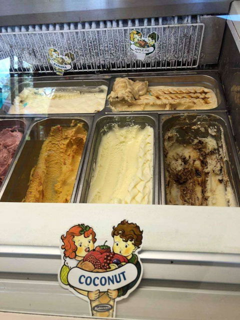 Oggies Ice Cream Cafe - Accommodation Port Hedland 0