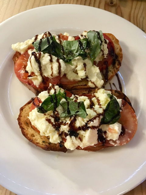 Fox And Hounds Restaurant - Accommodation Port Hedland 0