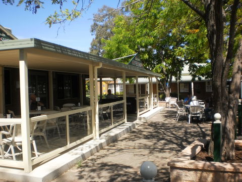 Rose Garden Coffee House - Accommodation Port Hedland 0
