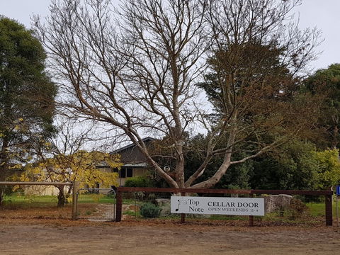 Top Note Vineyard - Accommodation Port Hedland 0
