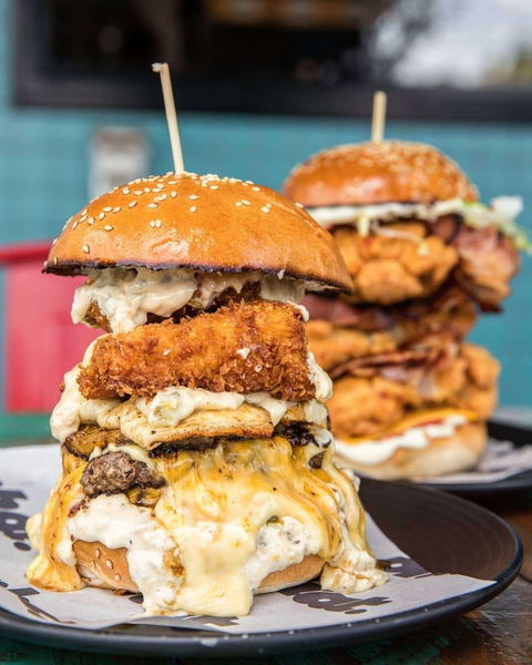 PHAT Pizza And Burger Bar - Accommodation Port Hedland 0