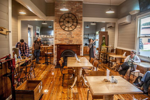 Tracks On Point Cafe - Accommodation Port Hedland 0