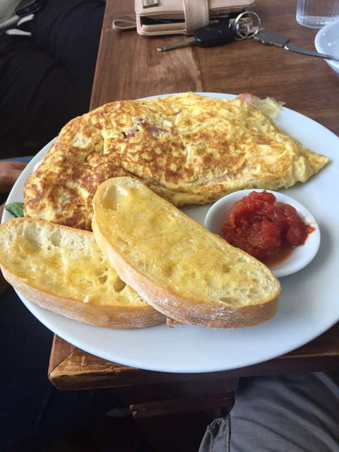 Vancouver Cafè & Store - Accommodation Port Hedland 0