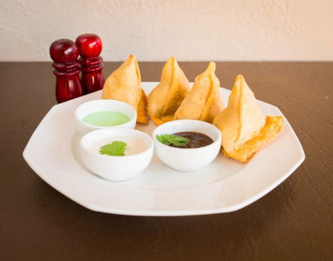 Aussie Curry Lovers - Accommodation Port Hedland 0