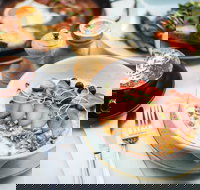 Birds of a Feather - Accommodation Port Hedland