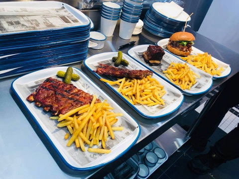 American Bar & Grill - Accommodation Port Hedland 0