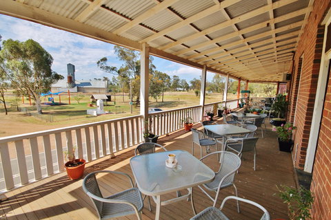 Railway Hotel Bribbaree - Accommodation Port Hedland 0