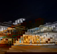 Royal Oak Hotel Penola - Accommodation Port Hedland
