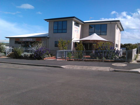 Fire & Ice Cafe - Accommodation Port Hedland 0