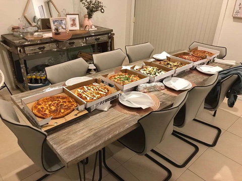 Sinatra’s Pizzeria - Accommodation Port Hedland 0