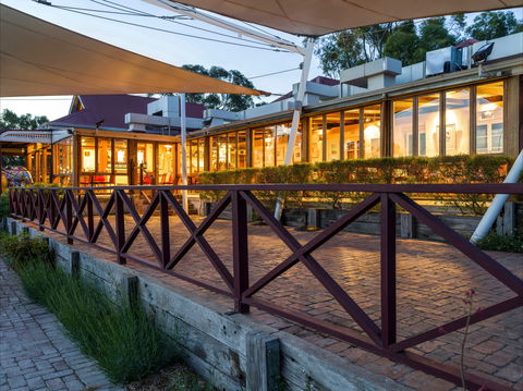D'arenberg D'Arry's Verandah Restuarant - Accommodation Port Hedland 0
